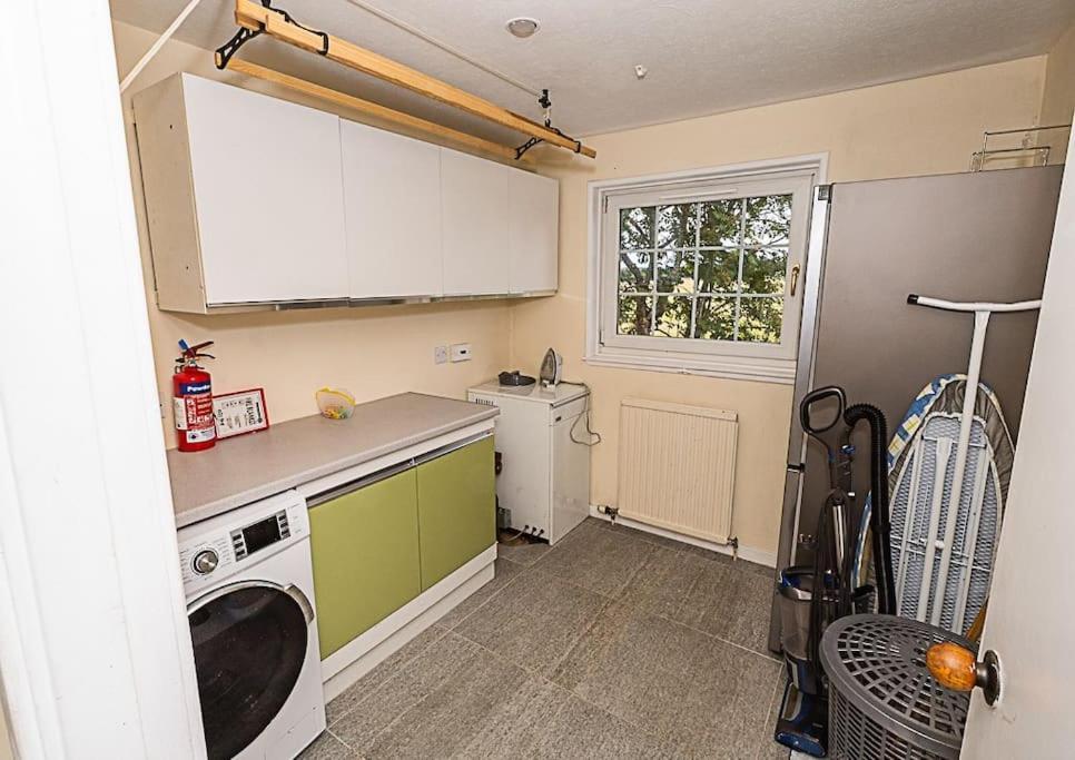 West Lodge 3 Bedrooms, Near Golf Course And River Turriff Exterior photo