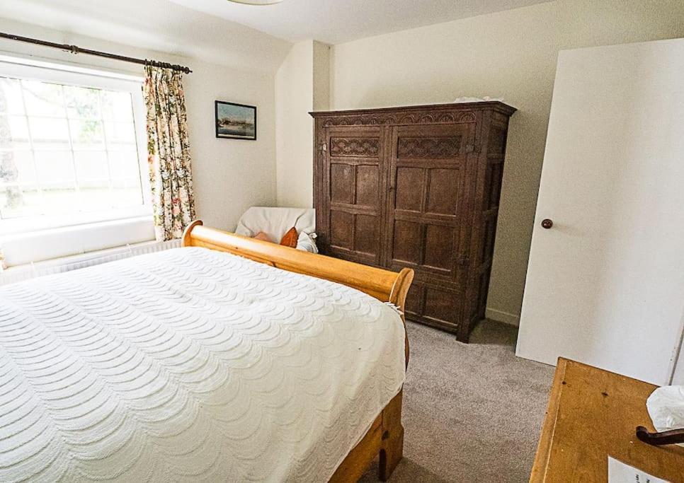 West Lodge 3 Bedrooms, Near Golf Course And River Turriff Exterior photo