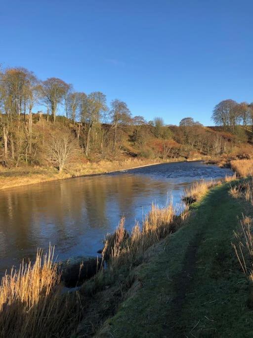 West Lodge 3 Bedrooms, Near Golf Course And River Turriff Exterior photo