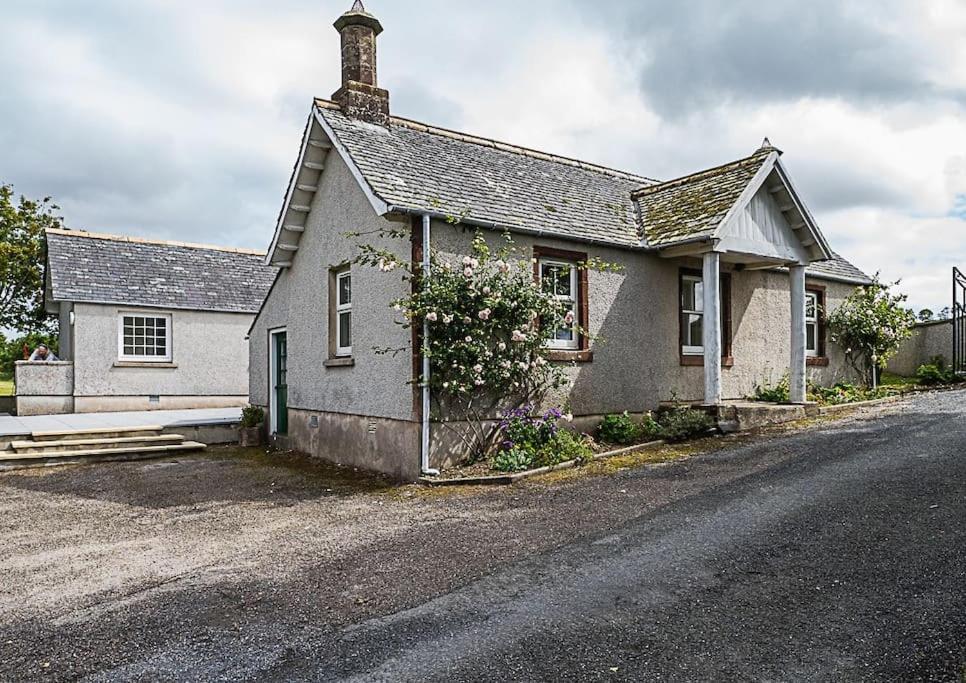 West Lodge 3 Bedrooms, Near Golf Course And River Turriff Exterior photo